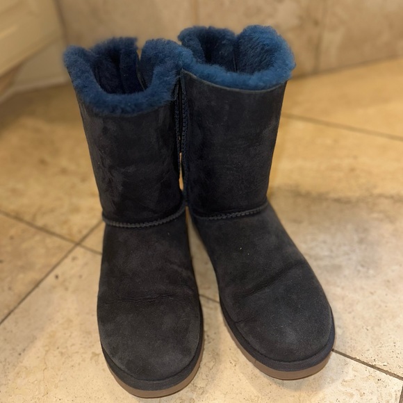 Ugg Bailey Bow Women’s Fur Ankle Boots Navy Blue 9 - Picture 5 of 10